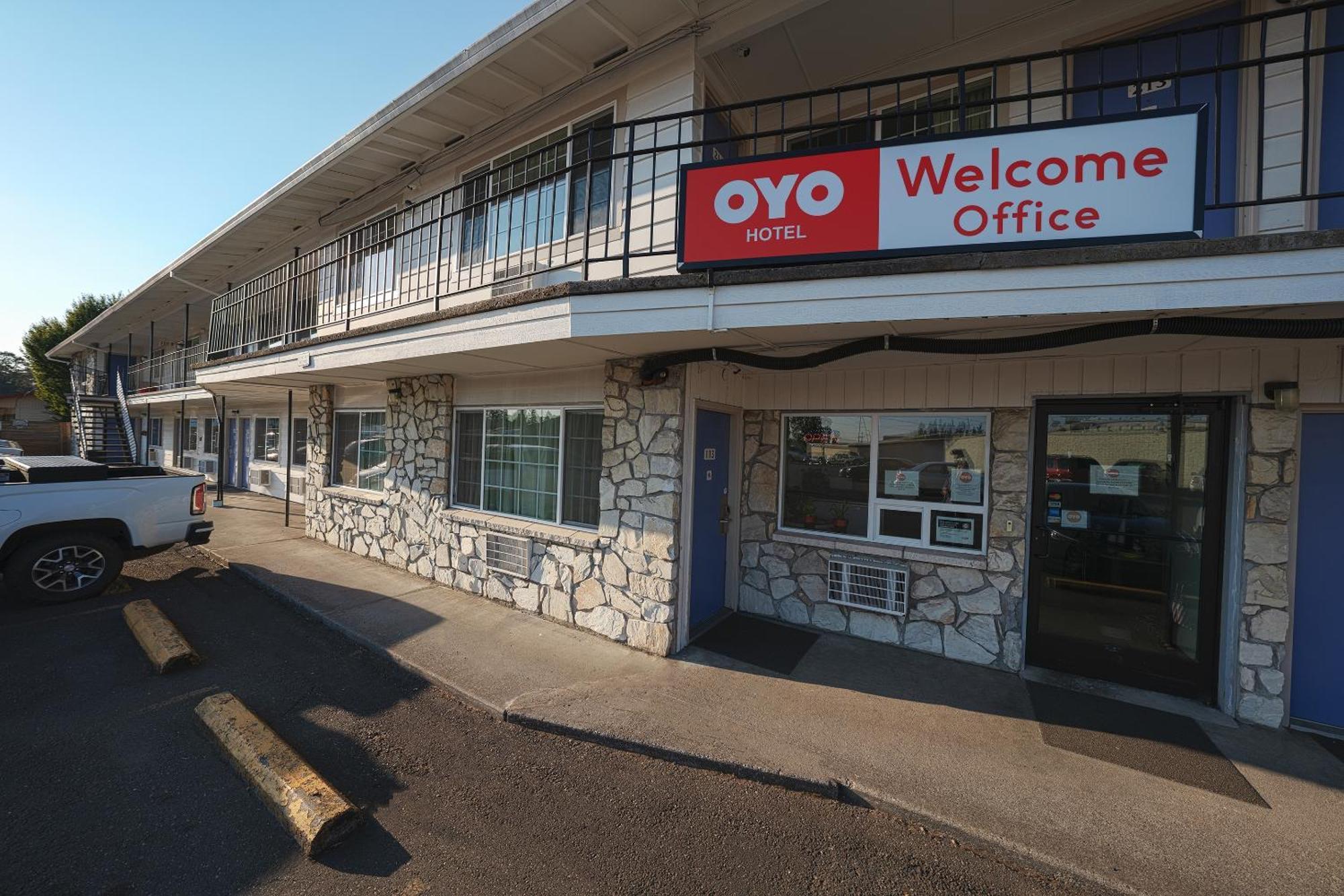 Oyo Hotel St Helens Or Saint Helens Exterior foto